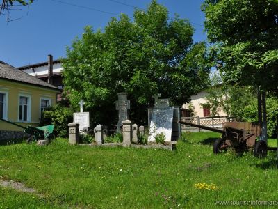 Monumentul Erilor Căzuţi în Războiul din 1941-1945