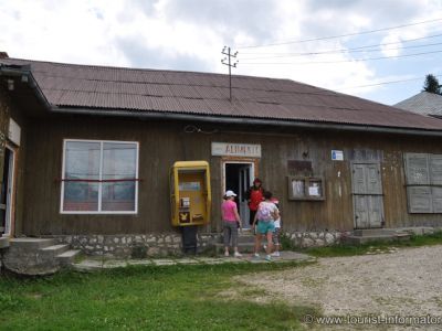 "Doi Îngeraşi" Store