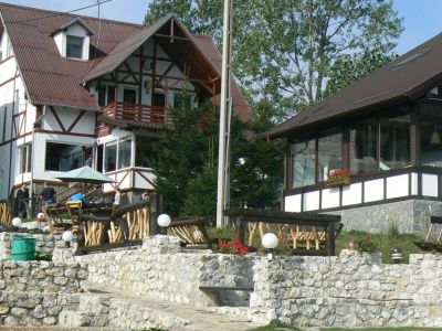 Pension Piatra Alba