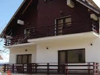 Pension Casa Berbecilor – La Mesteceni